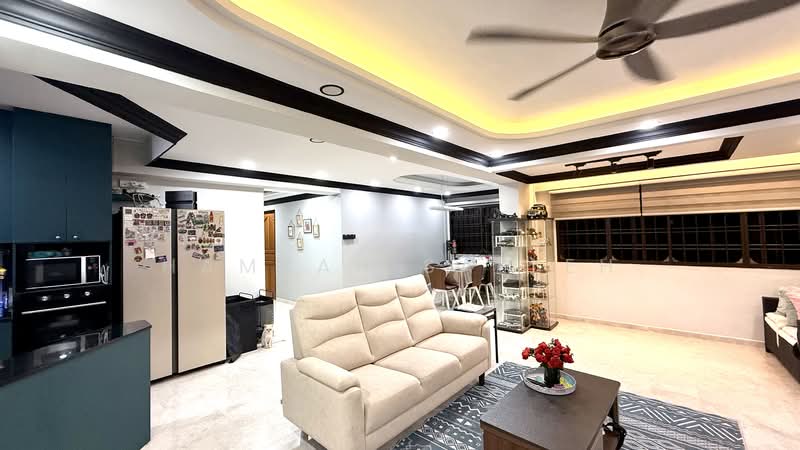 660 Woodlands Ring Road, 660 Woodlands Ring Road, 3 Bedrooms, 1,303 sqft, HDB Flat For Sale, by Hamzah Salleh, 500118438 - Living Room - PropertyGuru.com.sg