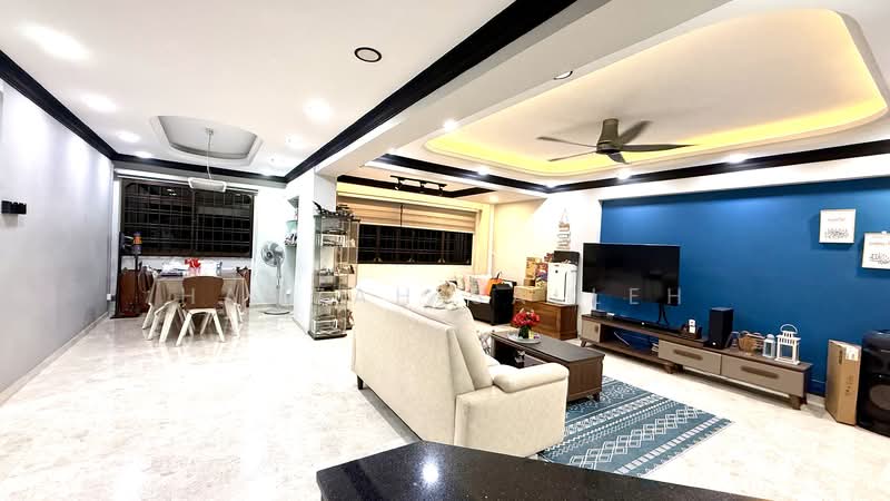 660 Woodlands Ring Road, 660 Woodlands Ring Road, 3 Bedrooms, 1,303 sqft, HDB Flat For Sale, by Hamzah Salleh, 500118438 - Living Room - PropertyGuru.com.sg