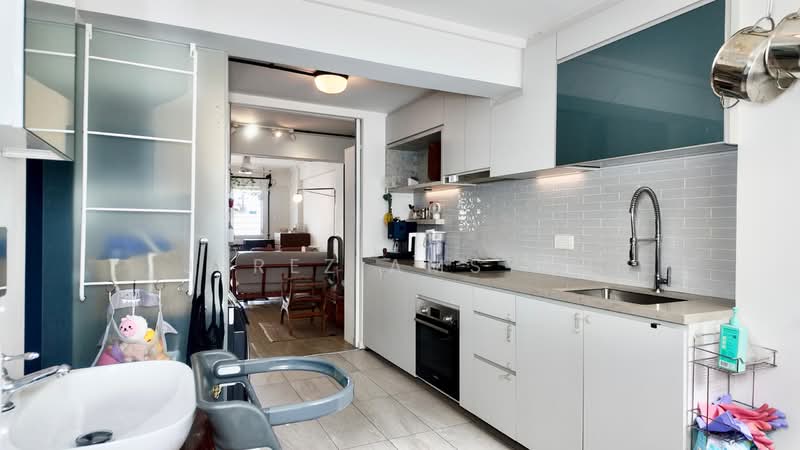 64 Kallang Bahru, 64 Kallang Bahru, 2 Bedrooms, 700 sqft, HDB Flat For Sale, by Jerez Amsyar, 500118440 - Kitchen - PropertyGuru.com.sg