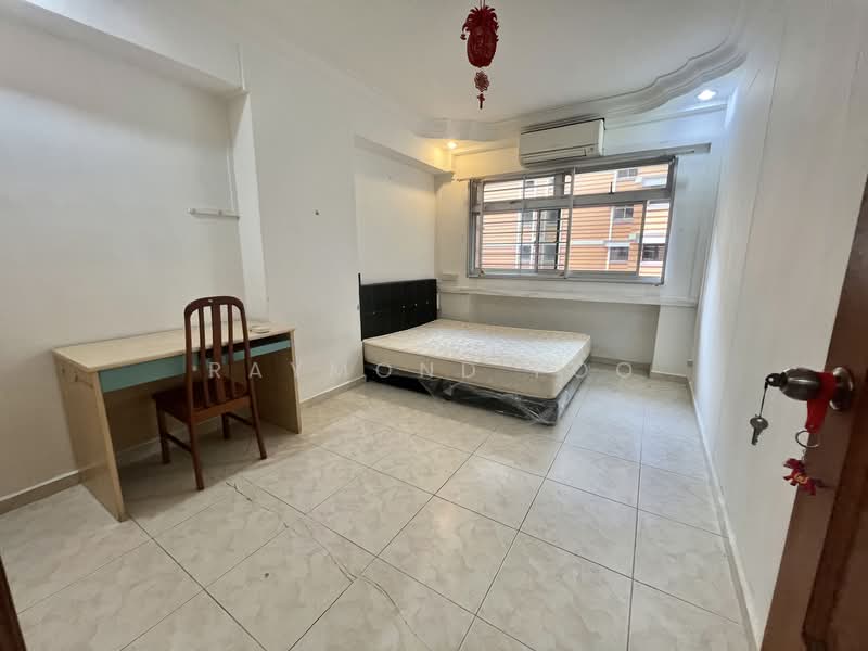 160 Pasir Ris Street 13, 160 Pasir Ris Street 13, 4 Bedrooms, 1,528 sqft, HDB Flat For Sale, by Raymond Foo, 500118445 - Bedroom - PropertyGuru.com.sg