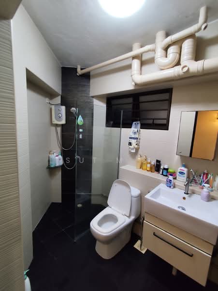 683D Woodlands Drive 62, 683D Woodlands Drive 62, 4 Bedrooms, 1,539 sqft, HDB Flat For Sale, by Sut M S, 500118457 - Bathroom - PropertyGuru.com.sg