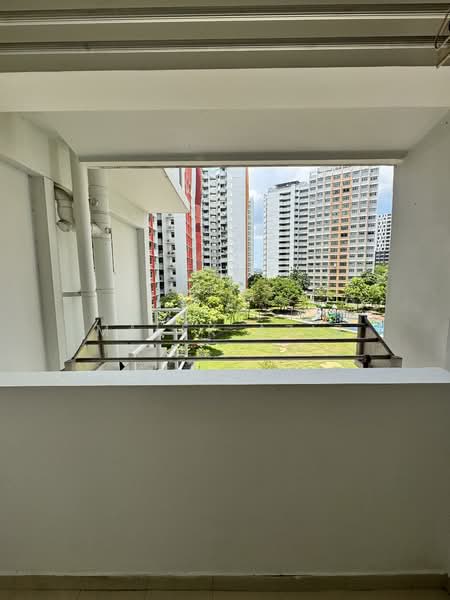 180C Rivervale Crescent, 180C Rivervale Crescent, 3 Bedrooms, 1,001 sqft, HDB Flat For Sale, by Malek Aziz, 500118463 - Service Balcony - PropertyGuru.com.sg
