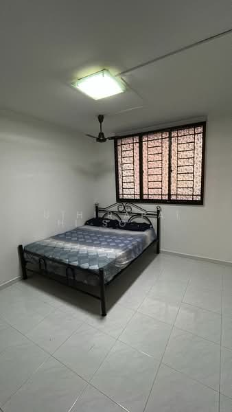 337 Woodlands Avenue 1, 337 Woodlands Avenue 1, 3 Bedrooms, 893 sqft, HDB Flat For Sale, by Uthirapathi Sowmya (Sowmya), 500118465 - Bedroom - PropertyGuru.com.sg