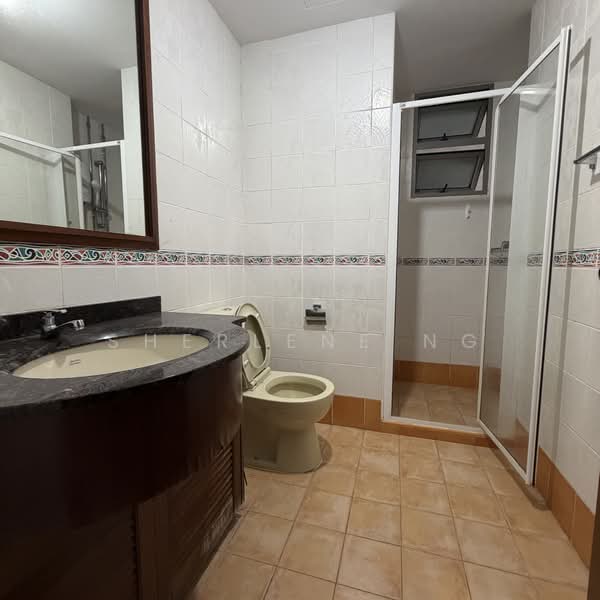 The Florida, 78 Hougang Avenue 7, 3 Bedrooms, 1,227 sqft, Condominium For Sale, by Sherlene Ng, 500118466 - Bathroom - PropertyGuru.com.sg