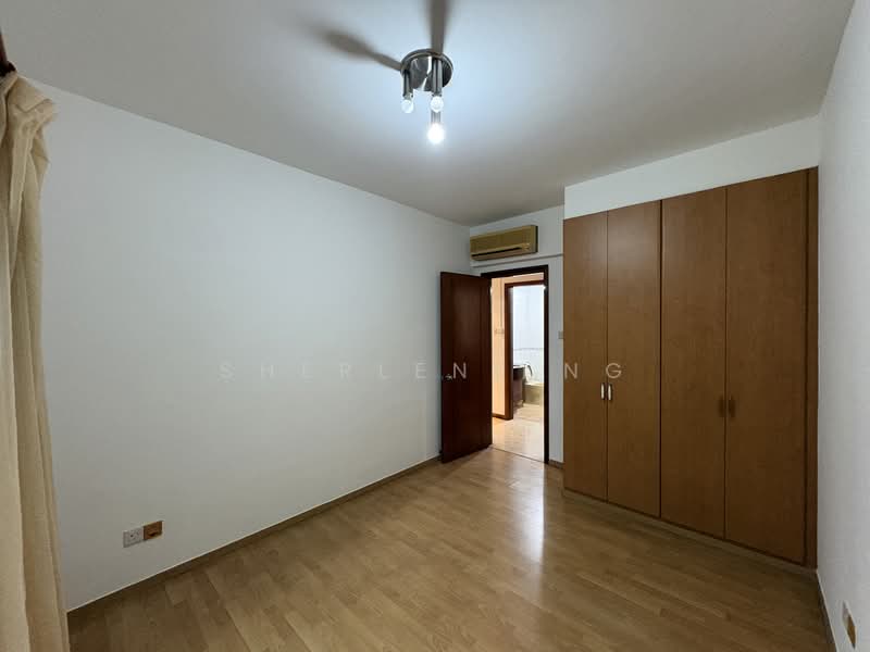 The Florida, 78 Hougang Avenue 7, 3 Bedrooms, 1,227 sqft, Condominium For Sale, by Sherlene Ng, 500118466 - Bedroom - PropertyGuru.com.sg