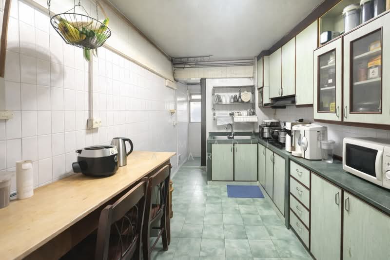 218 Choa Chu Kang Central, 218 Choa Chu Kang Central, 3 Bedrooms, 1,109 sqft, HDB Flat For Sale, by Nizam Adli Saparin, 500118472 - Kitchen - PropertyGuru.com.sg