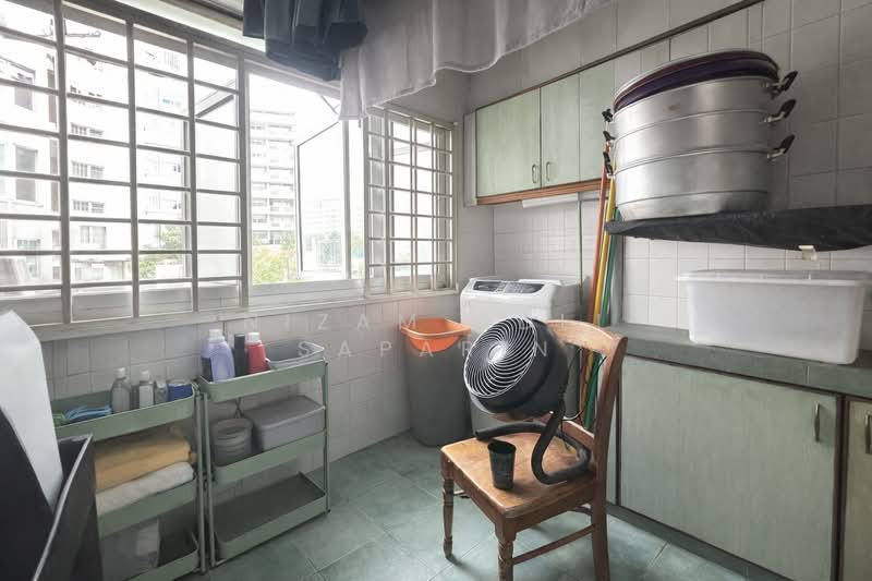 218 Choa Chu Kang Central, 218 Choa Chu Kang Central, 3 Bedrooms, 1,109 sqft, HDB Flat For Sale, by Nizam Adli Saparin, 500118472 - Balcony - PropertyGuru.com.sg