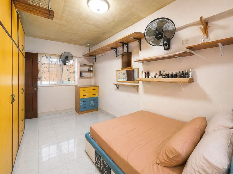 218 Choa Chu Kang Central, 218 Choa Chu Kang Central, 3 Bedrooms, 1,109 sqft, HDB Flat For Sale, by Nizam Adli Saparin, 500118472 - Bedroom - PropertyGuru.com.sg