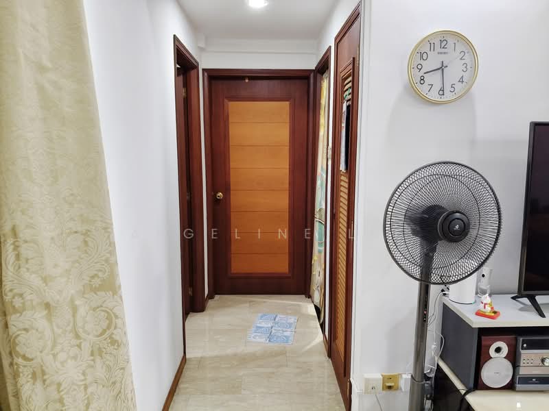 Yishun Emerald, 30 Canberra Drive, 2 Bedrooms, 1,033 sqft, Condominium For Sale, by Angeline Lee, 500118482 - Corridor - PropertyGuru.com.sg