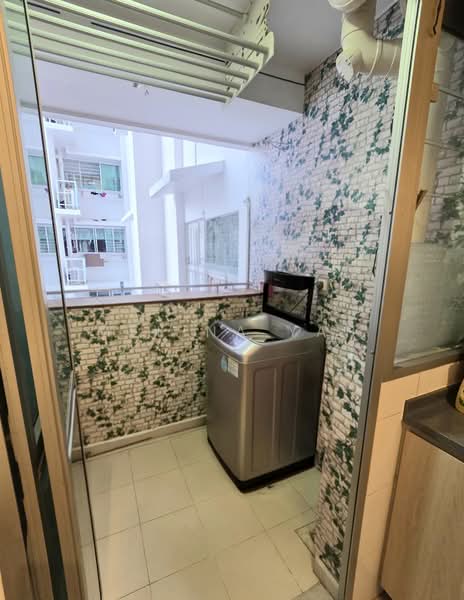 502A Yishun Street 51, 502A Yishun Street 51, 2 Bedrooms, 721 sqft, HDB Flat For Sale, by Melina Yap, 500118483 - Service yard - PropertyGuru.com.sg