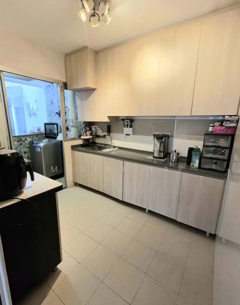 502A Yishun Street 51, 502A Yishun Street 51, 2 Bedrooms, 721 sqft, HDB Flat For Sale, by Melina Yap, 500118483 - Kitchen - PropertyGuru.com.sg