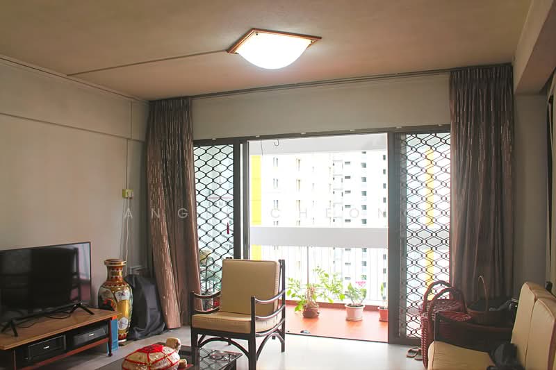 8 Kim Tian Place, 8 Kim Tian Place, 3 Bedrooms, 1,410 sqft, HDB Flat For Sale, by Angie Cheong, 500118487 - Living Room - PropertyGuru.com.sg