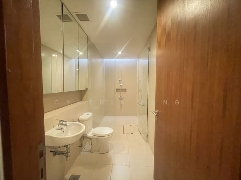 Chancery Lane Bungalow, Chancery Lane, 5 Bedrooms, 5,800 sqft, Bungalow House For Rent, by Cynthia Pang, 500118492 - Bathroom - PropertyGuru.com.sg