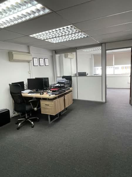 🔥 C.H.E.A.P! Office @ Textile Centre| Rare City Fringe Value 🔥, Jalan Sultan, 883 sqft, Office For Sale, by Alvin Lee, 500118495 - Study - CommercialGuru.com.sg