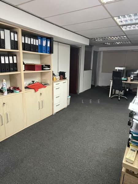 🔥 C.H.E.A.P! Office @ Textile Centre| Rare City Fringe Value 🔥, Jalan Sultan, 883 sqft, Office For Sale, by Alvin Lee, 500118495 - Interior - CommercialGuru.com.sg