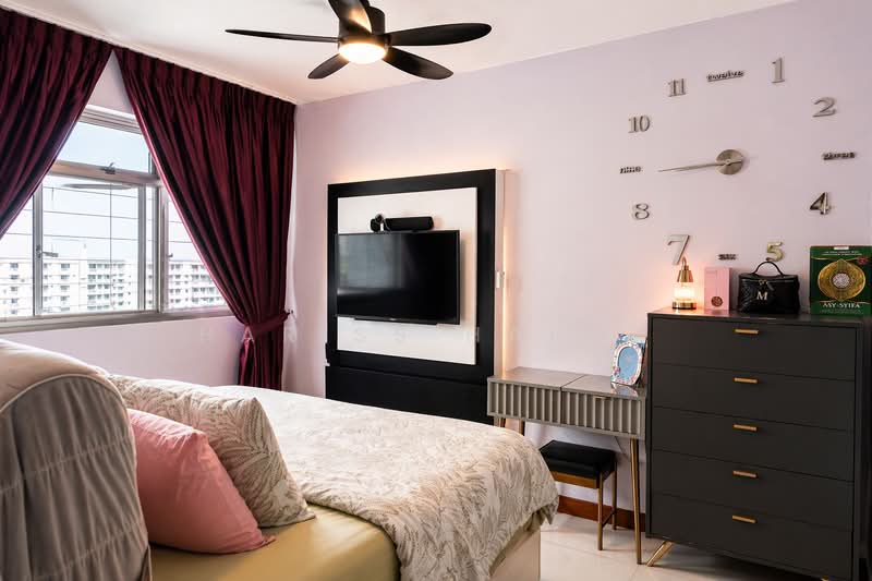 450A Sengkang West Way, 450A Sengkang West Way, 3 Bedrooms, 990 sqft, HDB Flat For Sale, by Hariss Harun, 500118510 - Bedroom - PropertyGuru.com.sg