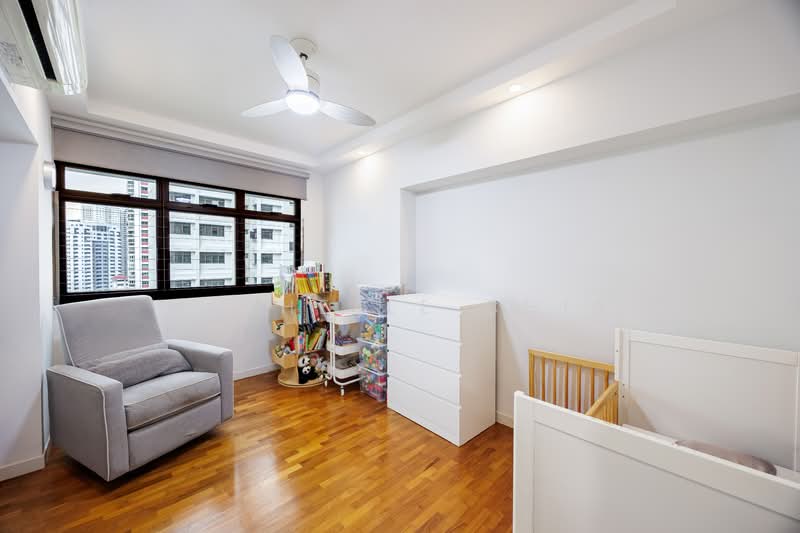 118C Jalan Membina, 118C Jalan Membina, 3 Bedrooms, 1,184 sqft, HDB Flat For Sale, by Michelle Chia, 500118512 - Common Bedroom - PropertyGuru.com.sg