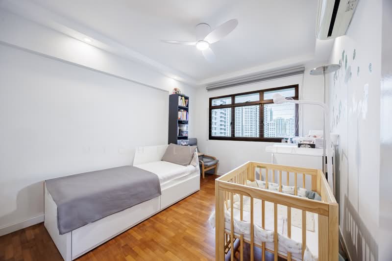 118C Jalan Membina, 118C Jalan Membina, 3 Bedrooms, 1,184 sqft, HDB Flat For Sale, by Michelle Chia, 500118512 - Common Bedroom - PropertyGuru.com.sg