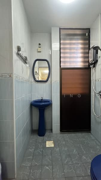 Balestier Point, 279 Balestier Road, Balestier / Toa Payoh, 3 Bedrooms, 1,184 sqft, Apartment For Rent, by Irene Ting, 500118531 - Common Bathroom - PropertyGuru.com.sg
