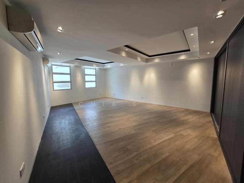 River Valley Road / Tank Road, 5 Tank Road, 972 sqft, Office For Rent, by Chia S M, 500118549 - Interior - CommercialGuru.com.sg