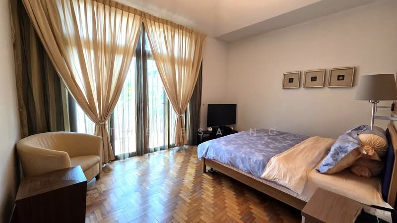 Villa Verde, Verde Avenue, 5 Bedrooms, 3,000 sqft, Terraced House For Sale, by Theresa Ng, 500118553 - Bedroom - PropertyGuru.com.sg