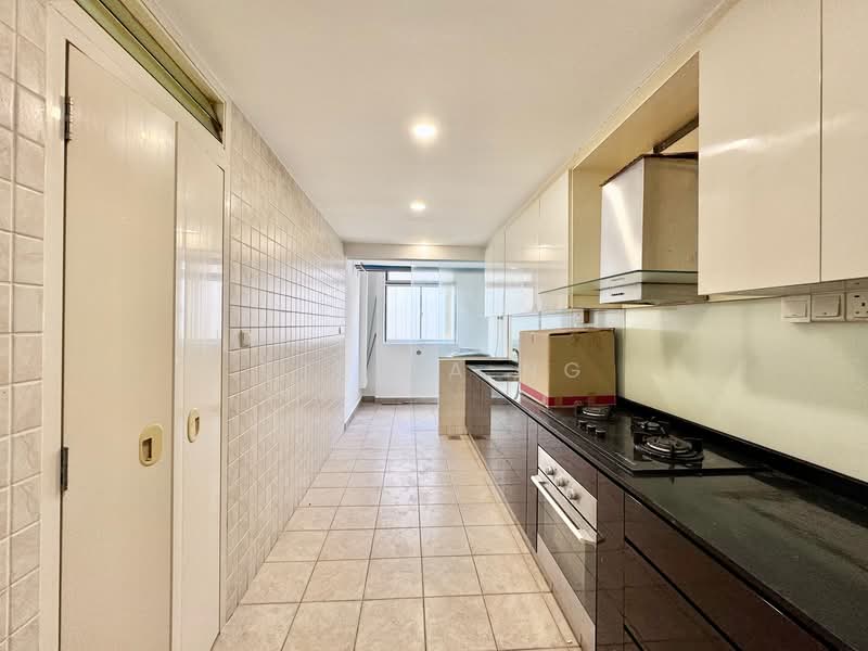 Sixth Avenue Ville, 43 Sixth Avenue, 3 Bedrooms, 1,237 sqft, Condominium For Rent, by Stella Ng, 500118560 - Kitchen - PropertyGuru.com.sg