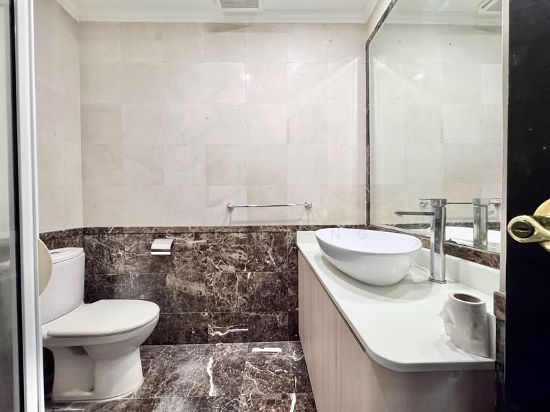 Sixth Avenue Ville, 43 Sixth Avenue, 3 Bedrooms, 1,237 sqft, Condominium For Rent, by Stella Ng, 500118560 - Bathroom - PropertyGuru.com.sg