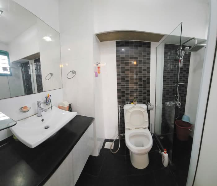 688A Woodlands Drive 75, 688A Woodlands Drive 75, 3 Bedrooms, 1,184 sqft, HDB Flat For Sale, by Jose Loh Zhenhao, 500118568 - Bathroom - PropertyGuru.com.sg