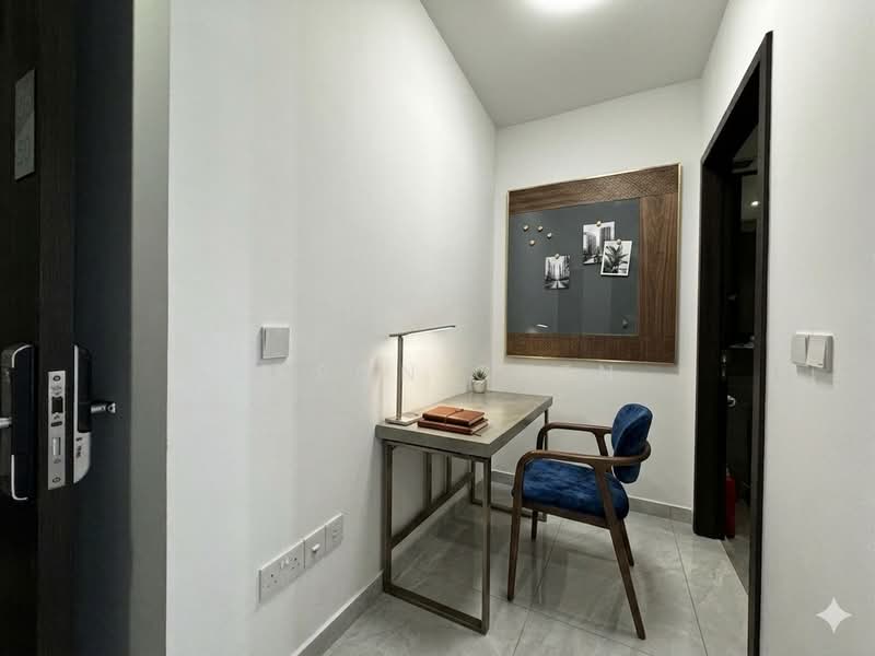 Study with framfurnitures for references