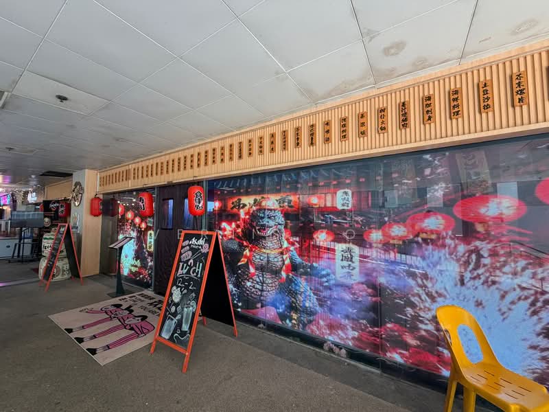 Golden Mile Tower, 6001 Beach Road, 1,880 sqft, Food & Beverage For Rent, by Vernis Goh, 500118591 - CommercialGuru.com.sg