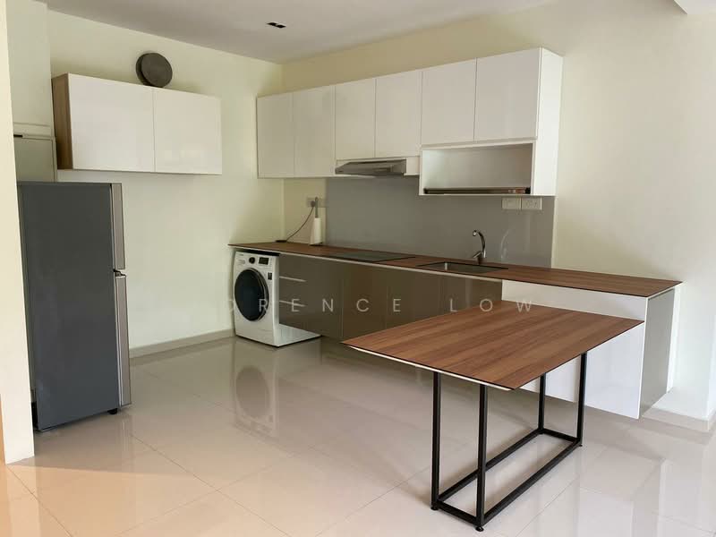 Sixth Avenue, Sixth Avenue, 2 Bedrooms, 900 sqft, Cluster House For Rent, by Florence Low, 500118598 - Living and Dining - PropertyGuru.com.sg