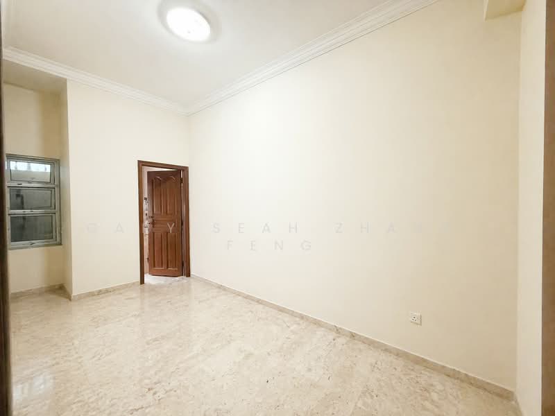 Kovan Rd, , 6 Bedrooms, 2,200 sqft, Terraced House For Sale, by Gary Seah Zhang Feng, 500118600 - Interior - PropertyGuru.com.sg
