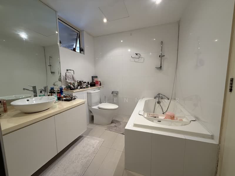 Yong An Park, 329 River Valley Road, 4 Bedrooms, 3,111 sqft, Condominium For Sale, by Chew Jennifer, 500118617 - PropertyGuru.com.sg