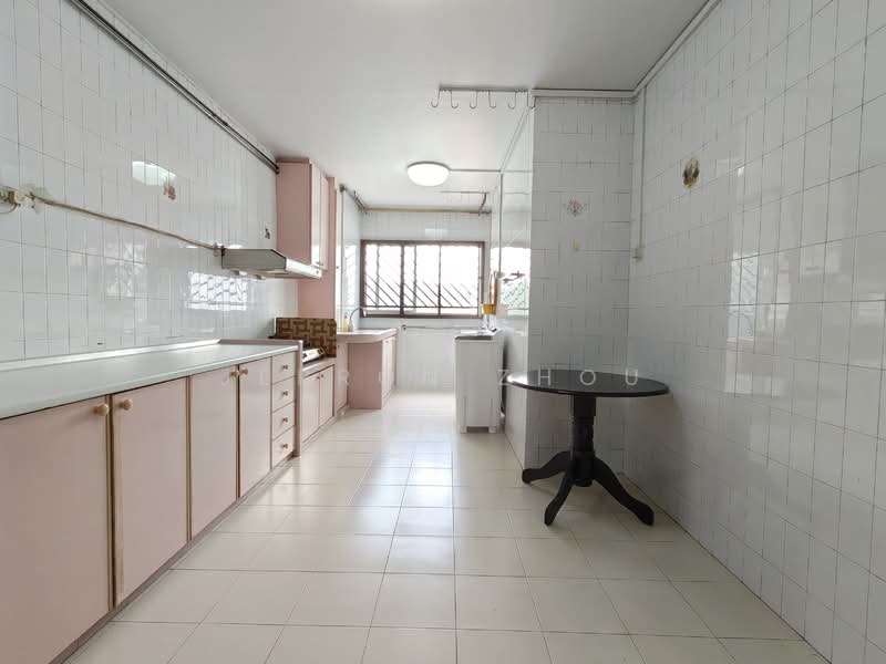 105 Teck Whye Lane, 105 Teck Whye Lane, 2 Bedrooms, 786 sqft, HDB Flat For Sale, by Jerron Zhou, 500118618 - Kitchen - PropertyGuru.com.sg