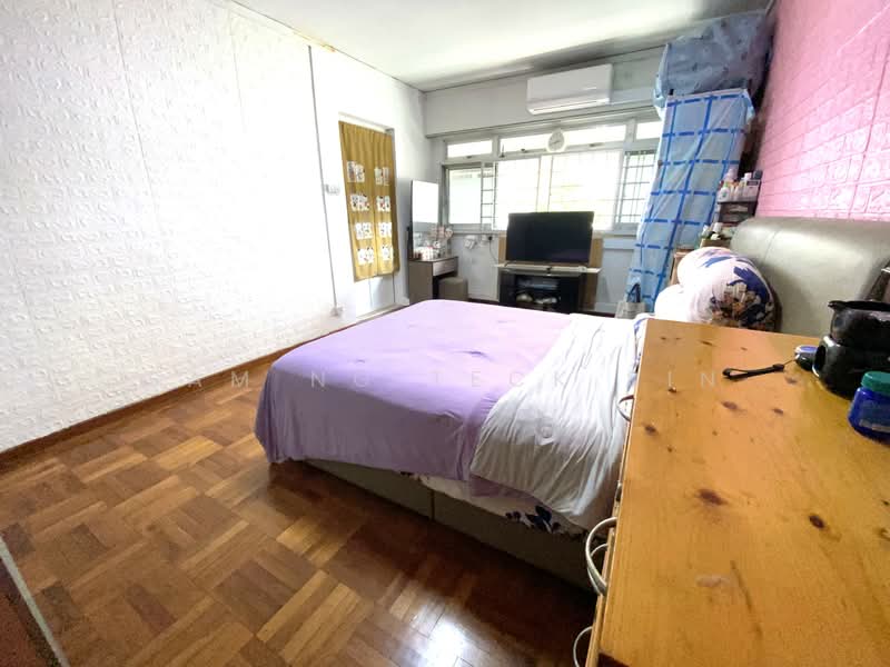 517 Choa Chu Kang Street 51, 517 Choa Chu Kang Street 51, 3 Bedrooms, 1,302 sqft, HDB Flat For Sale, by Sam Ng Teck Sin, 500118622 - Bedroom - PropertyGuru.com.sg