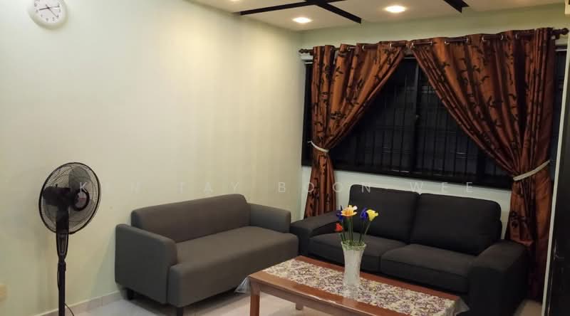 714 Woodlands Drive 70, 714 Woodlands Drive 70, 3 Bedrooms, 1,076 sqft, HDB Flat For Sale, by Ken Tay Boon Wee, 500118641 - Living Room - PropertyGuru.com.sg
