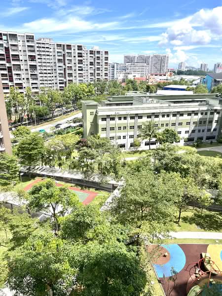 451B Bukit Batok West Avenue 6, 451B Bukit Batok West Avenue 6, 3 Bedrooms, 1,237 sqft, HDB Flat For Sale, by Joseph Ho, 500118661 - Exterior - PropertyGuru.com.sg