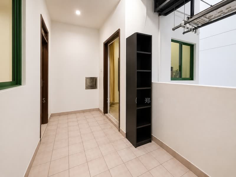 The Aberdeen, 2 Jalan Taman, 3 Bedrooms, 1,302 sqft, Condominium For Sale, by Sarah X. (郑雪梅), 500118672 - Corridor - PropertyGuru.com.sg