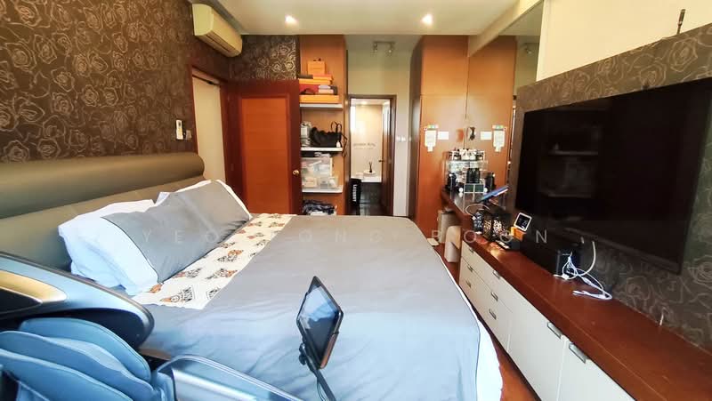 Yishun Emerald, 22 Canberra Drive, 4 Bedrooms, 1,399 sqft, Condominium For Sale, by Yeo Tong Boon, 500118676 - Bedroom - PropertyGuru.com.sg