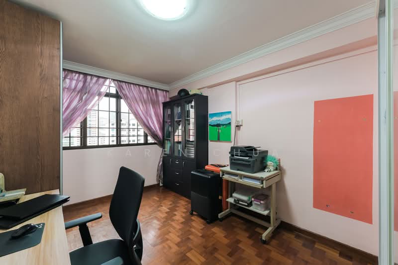 6 Ghim Moh Road, 6 Ghim Moh Road, 4 Bedrooms, 1,614 sqft, HDB Flat For Sale, by Karen Chua, 500118681 - Study - PropertyGuru.com.sg