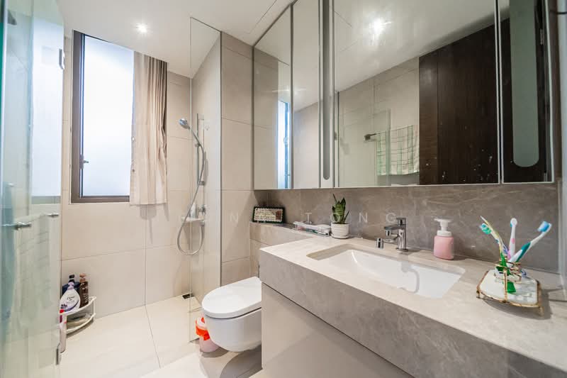 Forett at Bukit Timah, 36 Toh Tuck Road, 4 Bedrooms, 1,582 sqft, Condominium For Sale, by Jenna Tong, 500118683 - Bathroom - PropertyGuru.com.sg