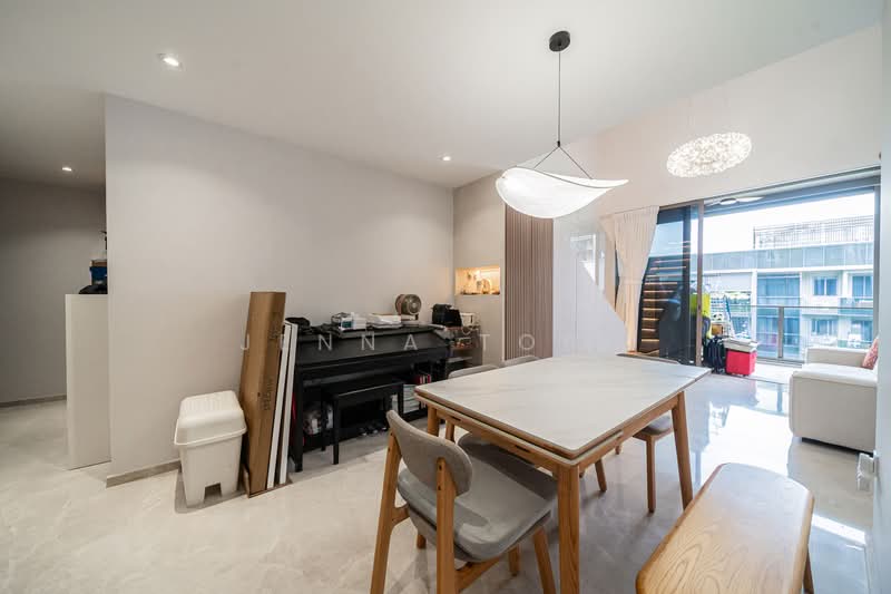 Forett at Bukit Timah, 36 Toh Tuck Road, 4 Bedrooms, 1,582 sqft, Condominium For Sale, by Jenna Tong, 500118683 - Dining Room - PropertyGuru.com.sg