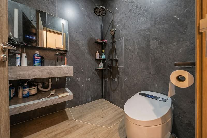 Floraville, 2 Cactus Road, 3 Bedrooms, 786 sqft, Apartment For Sale, by Hong Hazel, 500118698 - Bathroom - PropertyGuru.com.sg