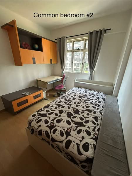 The Florida, 76 Hougang Avenue 7, 3 Bedrooms, 1,390 sqft, Condominium For Sale, by Cassandra Lim, 500118701 - Bedroom - PropertyGuru.com.sg