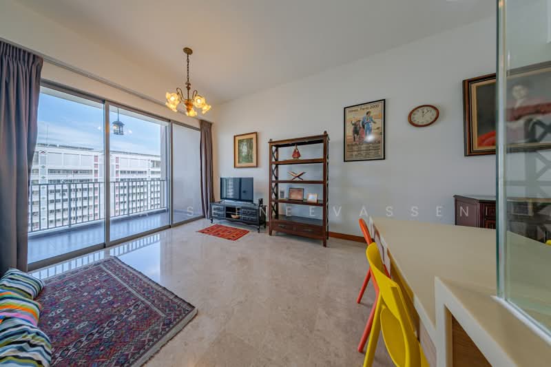 Seastrand, 11 Pasir Ris Link, 2 Bedrooms, 883 sqft, Condominium For Sale, by Isma Seeneevassen, 500118703 - Living Area - PropertyGuru.com.sg