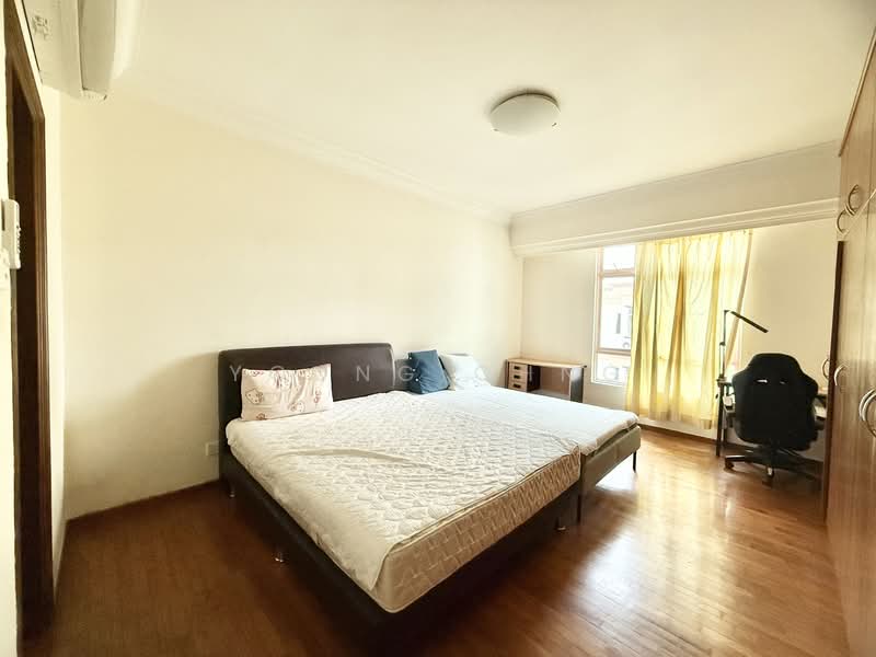 Le Hill, 42 Pasir Panjang Hill, 2 Bedrooms, 1,066 sqft, Condominium For Rent, by Young Chng, 500118705 - Bedroom - PropertyGuru.com.sg