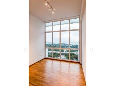 For Sale - City & Sea Views - Penthouse unit next to MRT and Schools