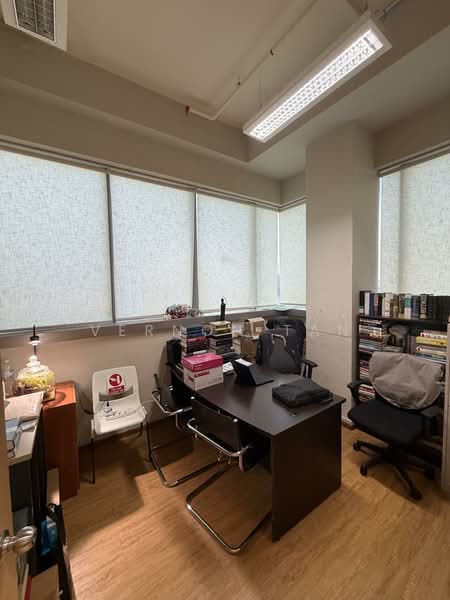 One Pemimpin, 1 Pemimpin Drive, 818 sqft, Light Industrial (B1) For Rent, by Vernon Tan, 500118721 - Study - CommercialGuru.com.sg