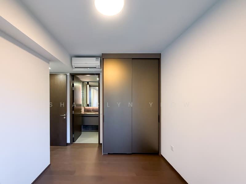 Tembusu Grand, 96 Jalan Tembusu, 2 Bedrooms, 743 sqft, Condominium For Rent, by Shaarlyn Yeow, 500118727 - Master Room  - PropertyGuru.com.sg