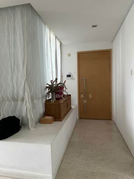 One Amber, 3 Amber Gardens, 3 Bedrooms, 1,302 sqft, Condominium For Sale, by Andreas Chang Shin Ae, 500118730 - Entrance - PropertyGuru.com.sg